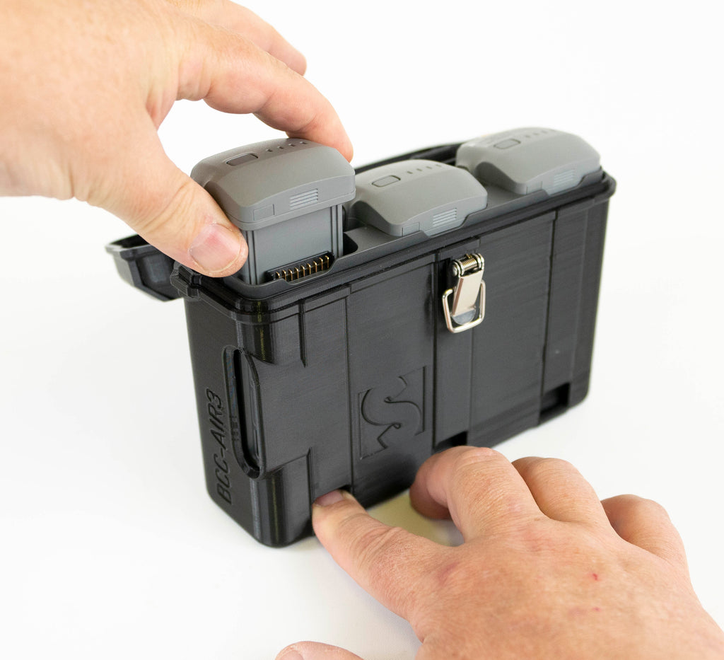 DJI AIR 3S & AIR 3 Battery Charger Case - US