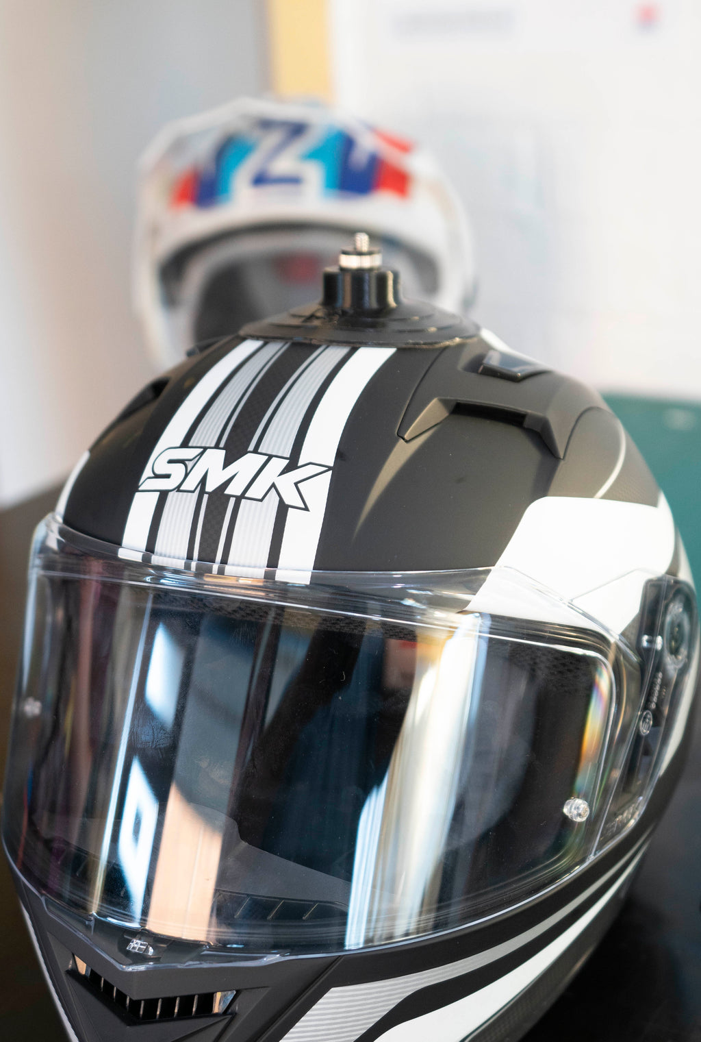 Soporte adhesivo flexible para cámaras y GoPro - EE. UU.